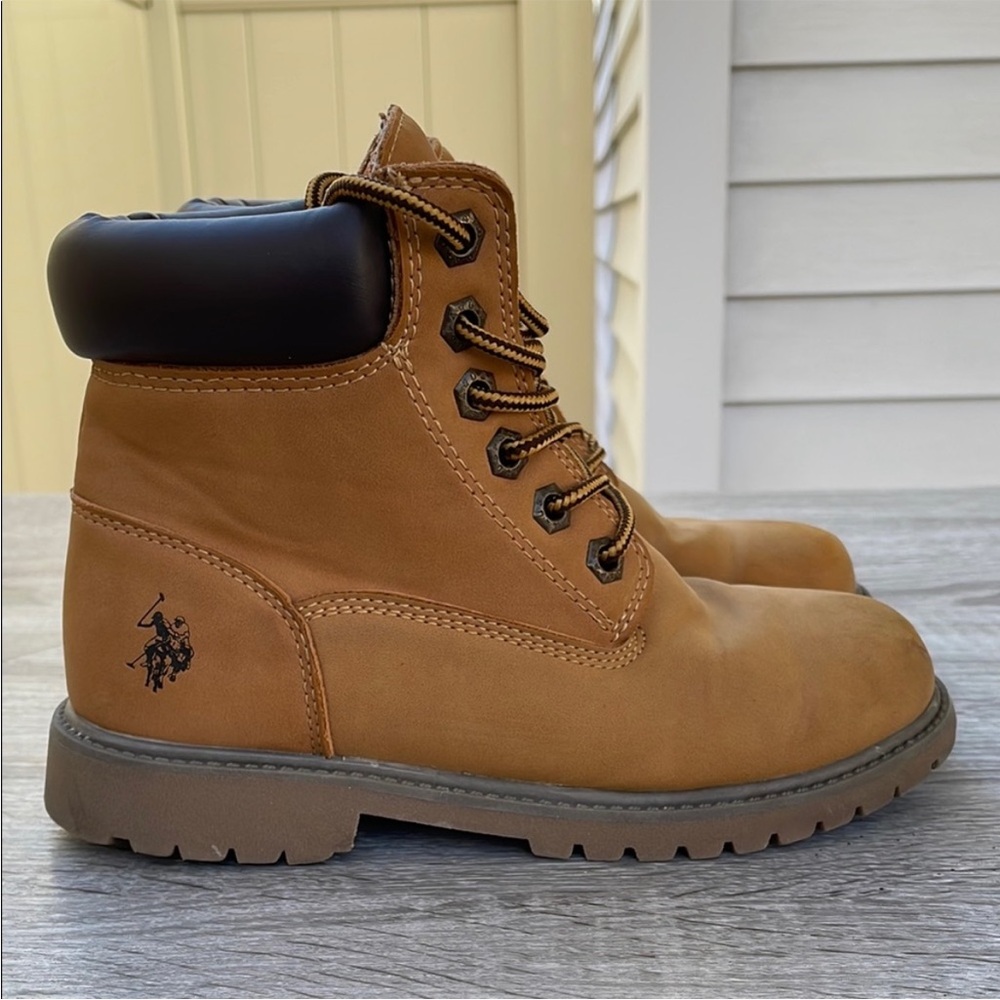 U.S. Polo Association Boys Boots Size 3